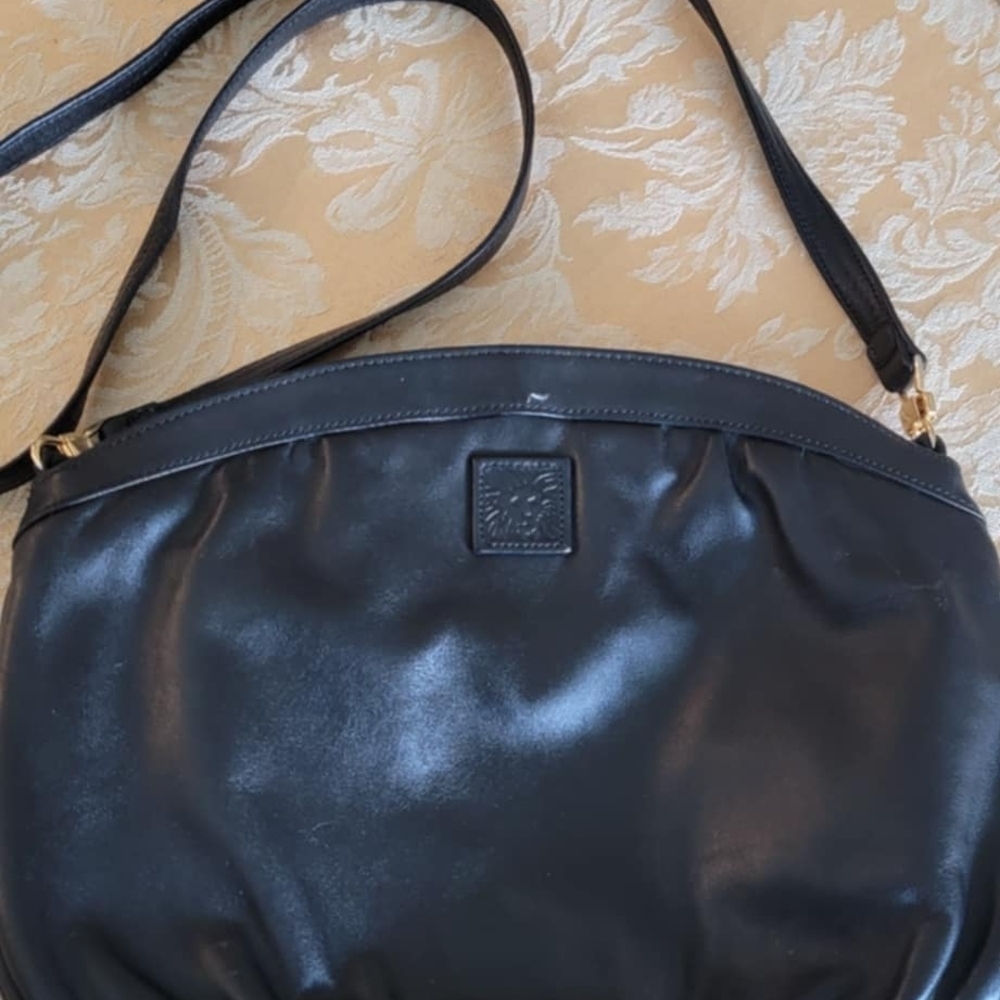 Vintage Anne Klein For Calderon Black Leather Shoulder Bag with Adjustable Strap - Picture 7 of 12